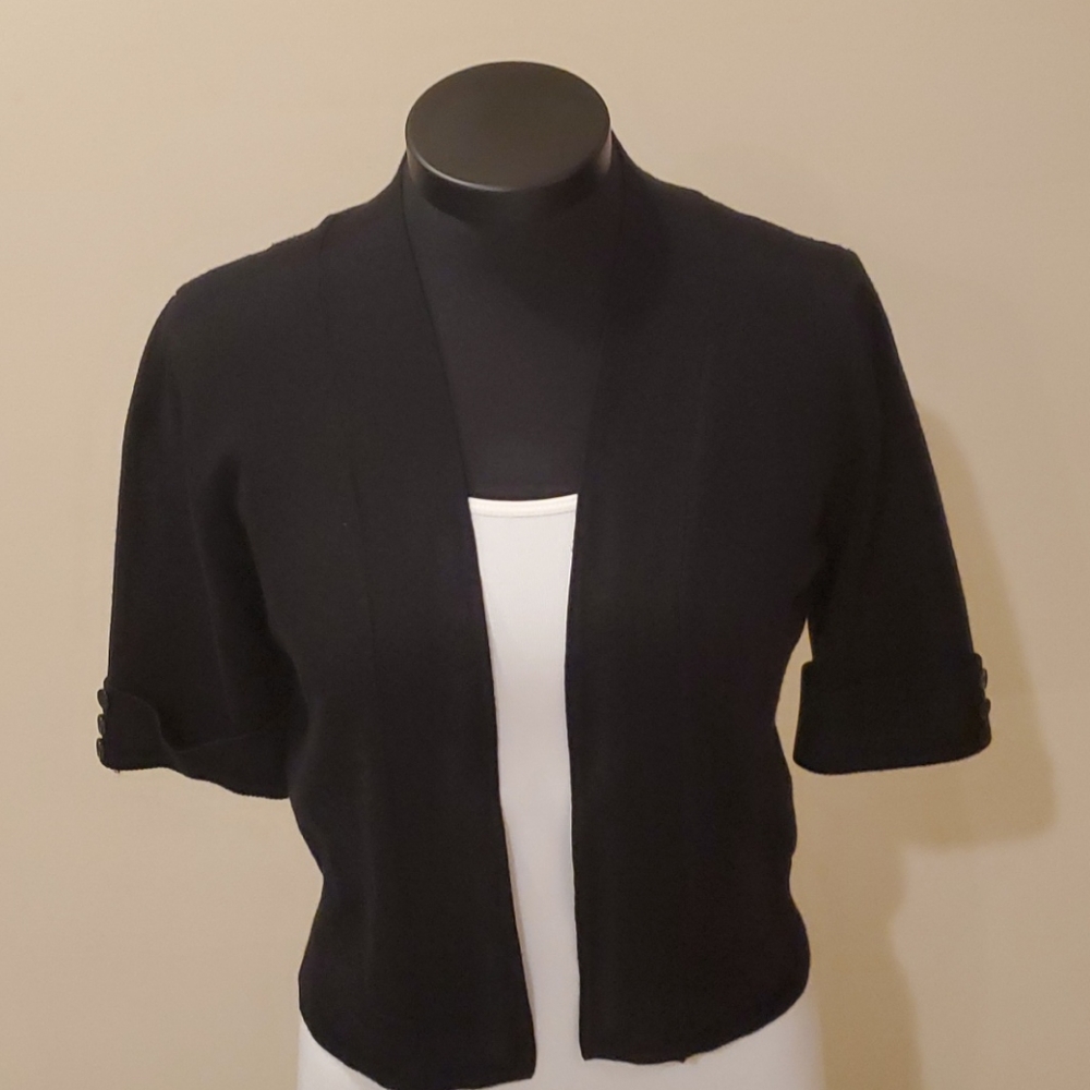 Black Short Sleeves Sweater